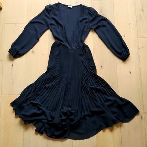 Aritzia XS Blue Long Sleeve Midi Dress